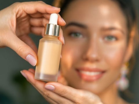 أفضل سيروم لمكافحة الشيخوخة