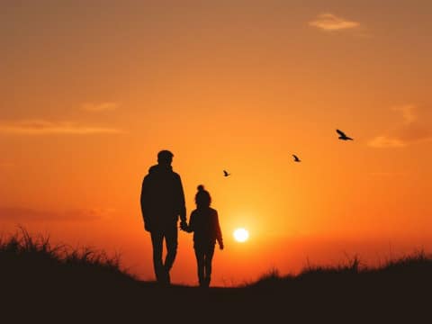 الصحة من خلال المشي عند الغروب