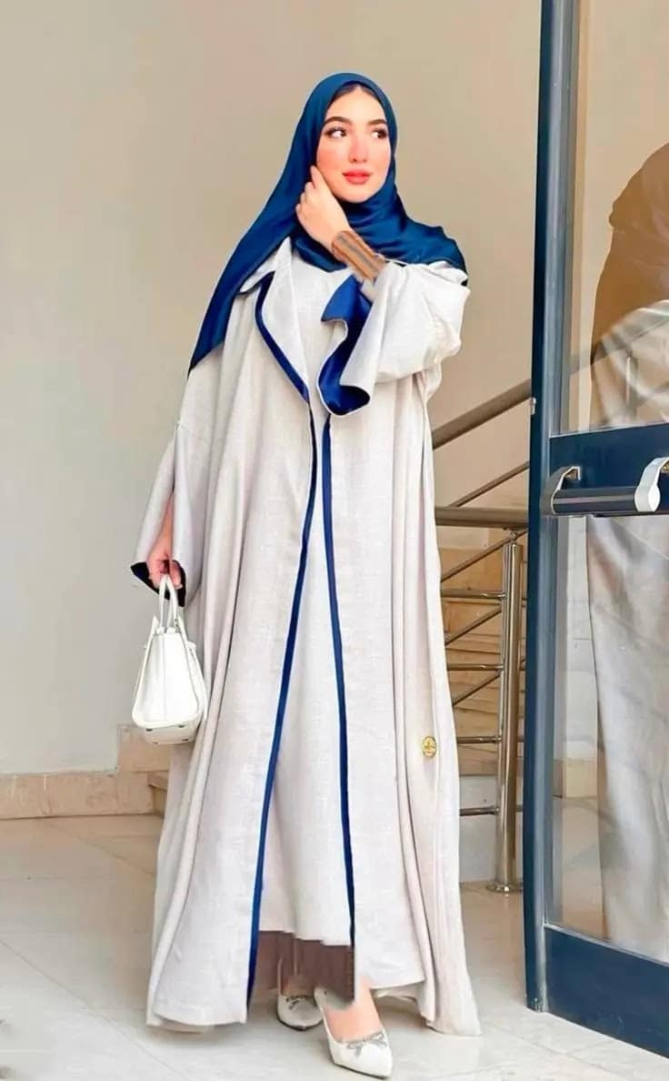 أفضل تصميمات العبايات العصرية في 2025