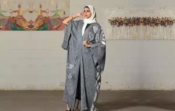 أفضل تصميمات العبايات العصرية في 2025