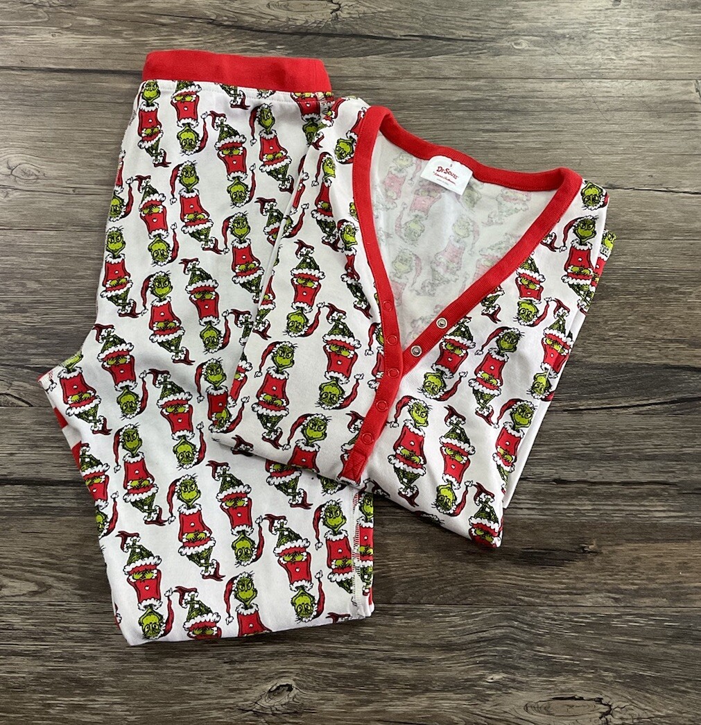 أفضل 10 براندات لشراء بيجامة عيد الميلاد في 2025